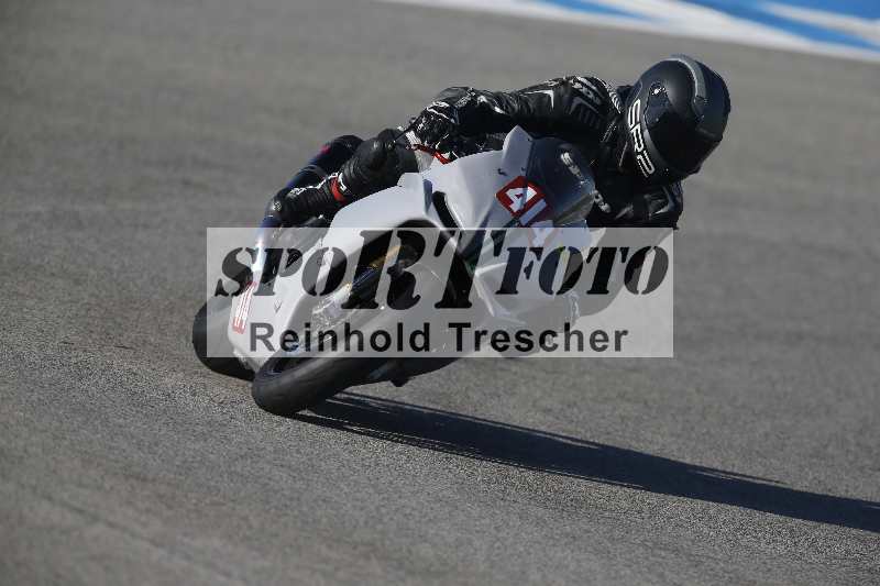 /Archiv-2024/02 29.01.-02.02.2024 Moto Center Thun Jerez/Gruppe gruen-green/414